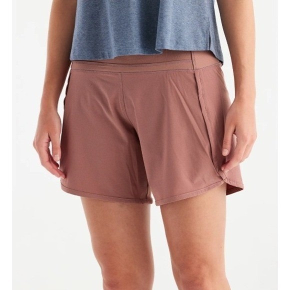 Free Fly Women's Bamboo-Lined Breeze Short 6" - Picture 1 of 4